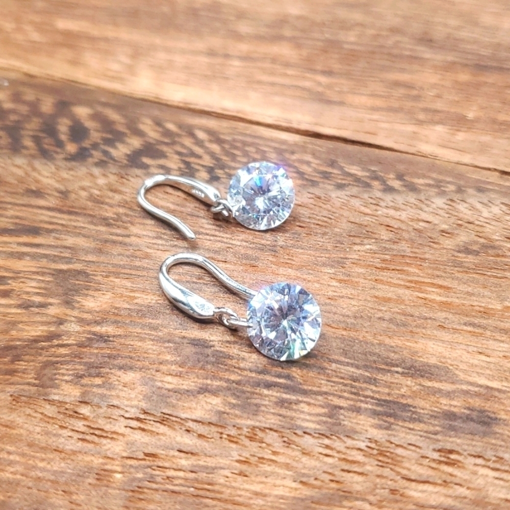 Sterling silver moissanite‎ diamond earrings E941
